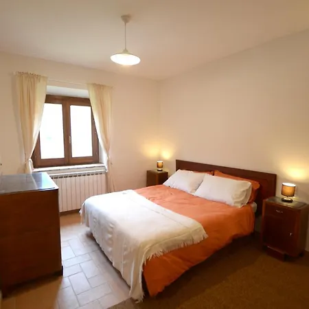 Elementaris, Tra E La Cascata Delle Marmore Apartment